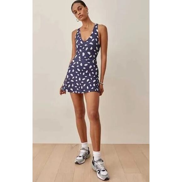 NWT Reformation EcoMove Bella Active Dress Sz Medium Blue & White Mini Dress - Picture 1 of 7